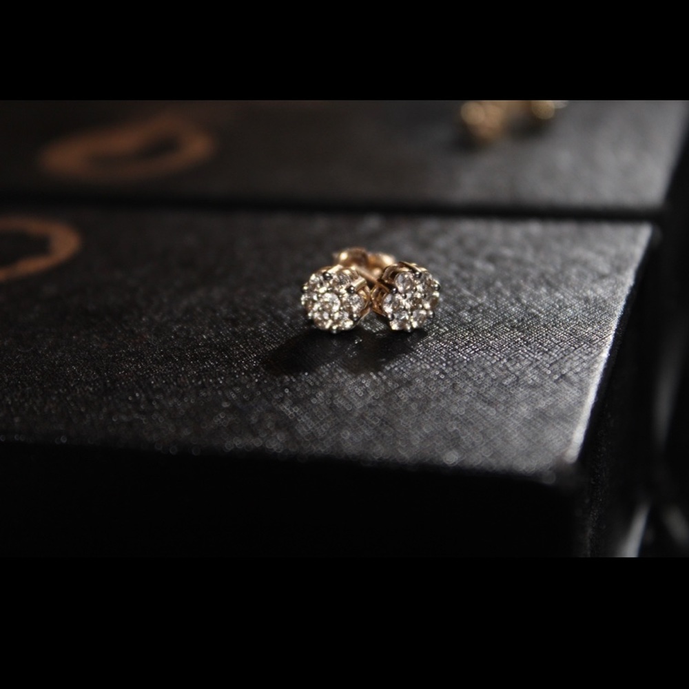 10K Yellow Gold SI0.75 Carat Diamond Earring